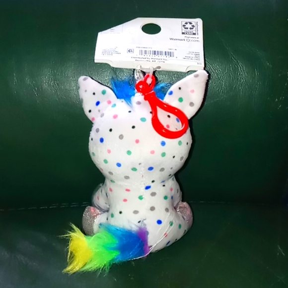 Cow Plush Bag Clip - Picture 2 of 3